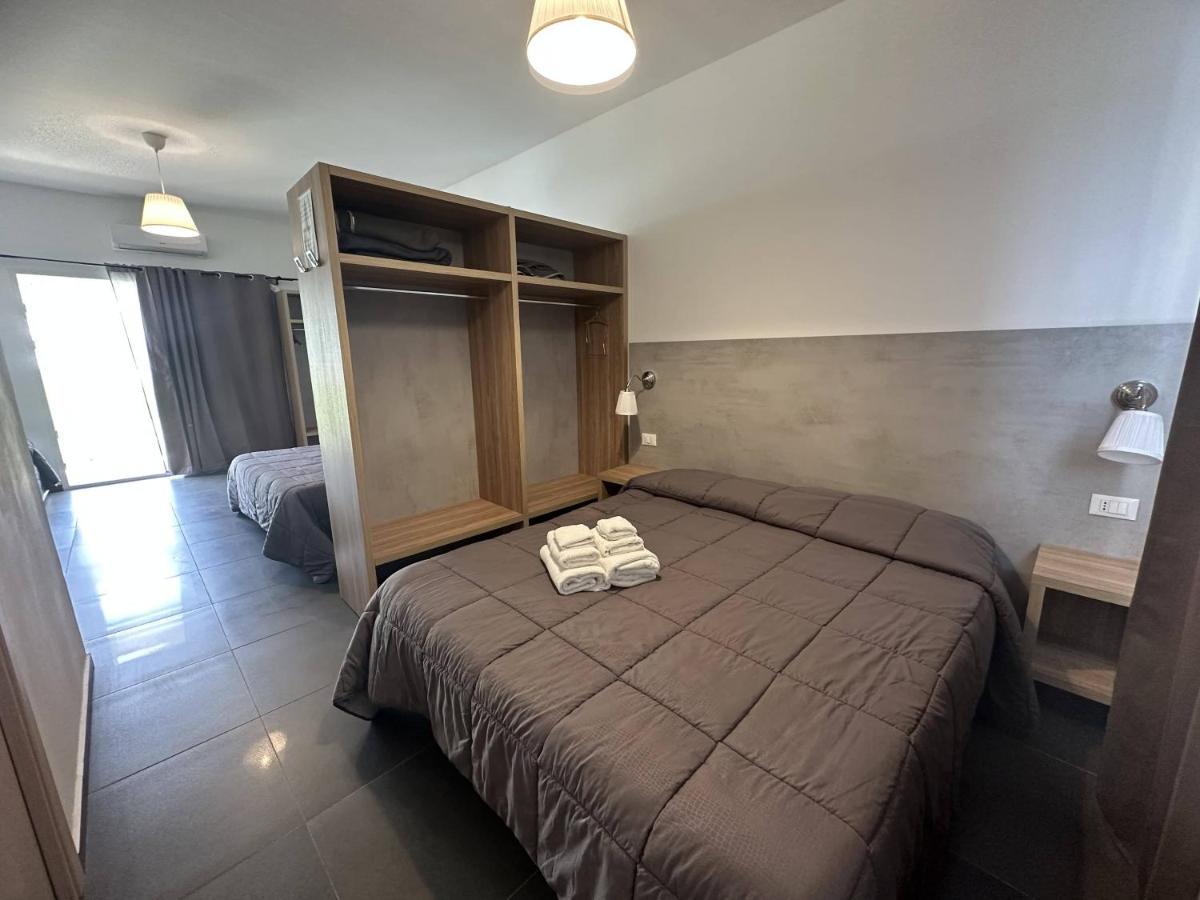 Frontemare Hotel Village & Ristorante โรดิการ์กานิโก ภายนอก รูปภาพ